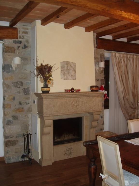Bed and Breakfast Il Giardino Di Rosmarino Pontremoli Exterior foto
