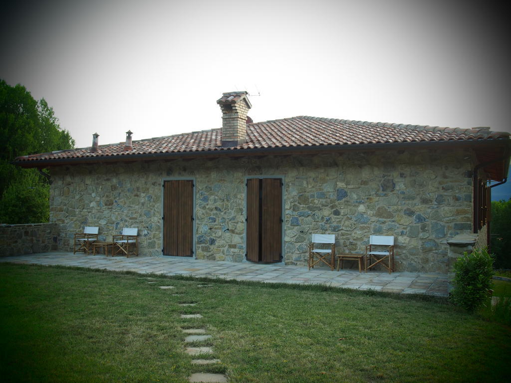Bed and Breakfast Il Giardino Di Rosmarino Pontremoli Exterior foto