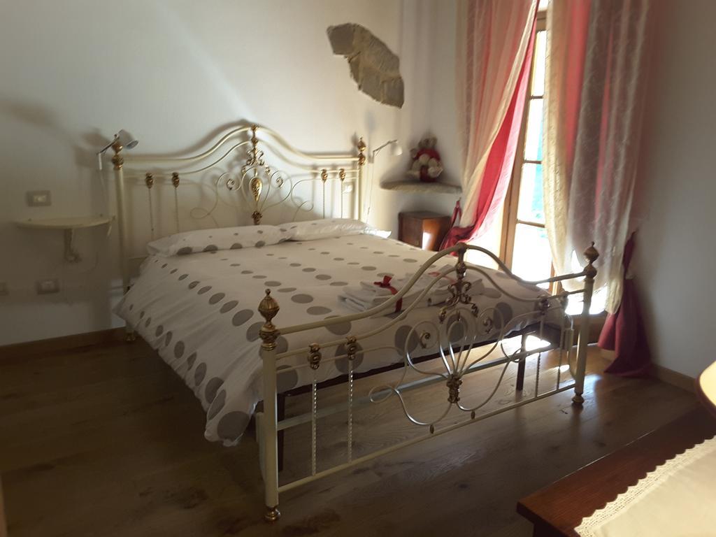 Bed and Breakfast Il Giardino Di Rosmarino Pontremoli Exterior foto