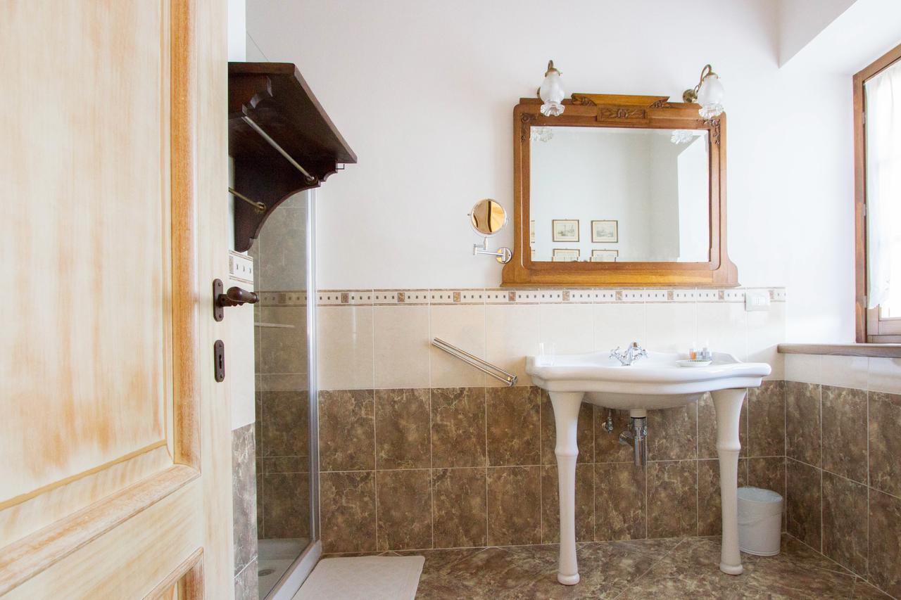 Bed and Breakfast Il Giardino Di Rosmarino Pontremoli Exterior foto